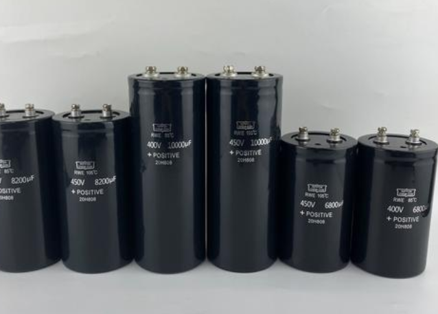 黑金剛電容高溫性能表現