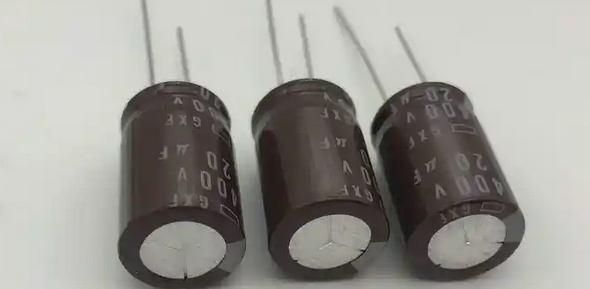 黑金剛徑向引線薄型電容的溫度範圍